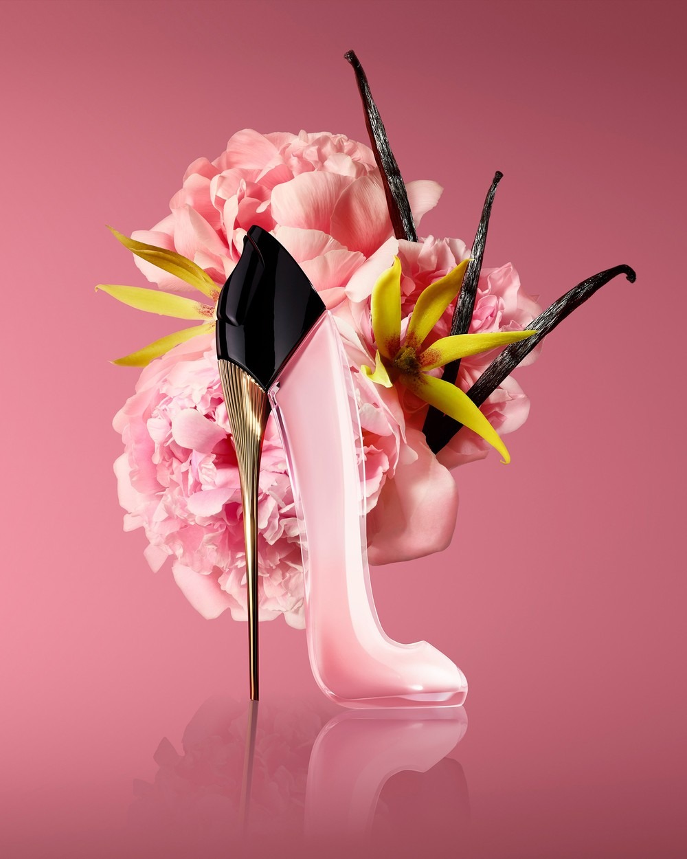 カロライナ・ヘレラ グッドガール ブラッシュ ボウタスティッ - Shop Home Fragrance のレビューと価格