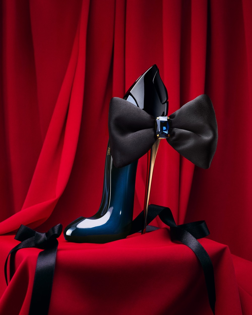 カロライナ・ヘレラ グッドガール ボウタスティック パフュー - Shop Home Fragrance のレビューと価格
