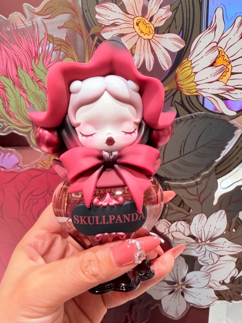 本物のポップマート スカルパンダ ペタルズ イン フォー ア - Home Fragrance Aesop のレビューと価格